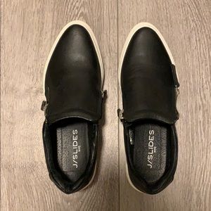 ⬇️ PRICE LOWERED ⬇️ J/Slides Black Slip-Ons